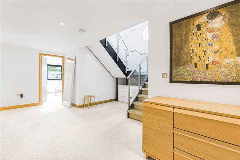 4 bedroom flat, St. Thomas Street, Oxford OX1 - Sold