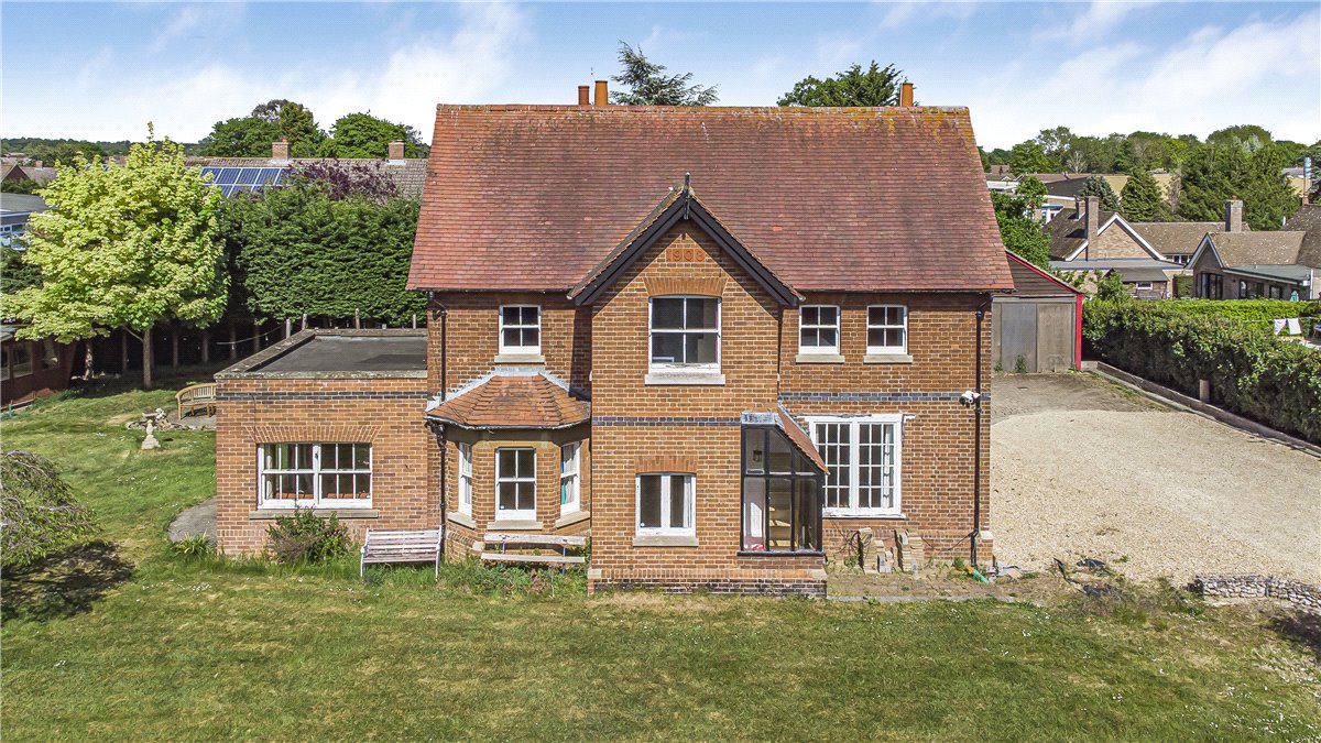 4 bedroom house, Norman Avenue, Abingdon OX14 - Sold