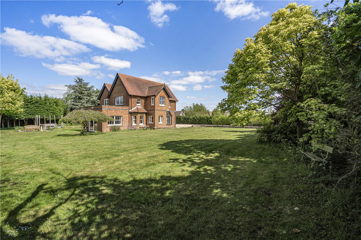 4 bedroom house, Norman Avenue, Abingdon OX14 - Sold