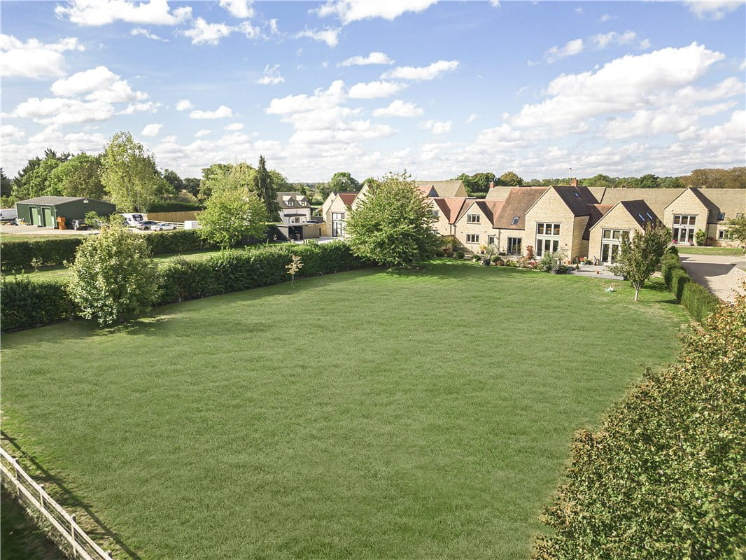 4 bedroom house, Ingleby Paddocks, Enslow OX5 - Available