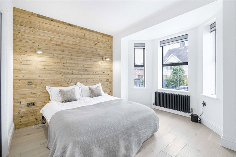 1 bedroom flat, Victoria Road, Oxford OX2 - Sold STC