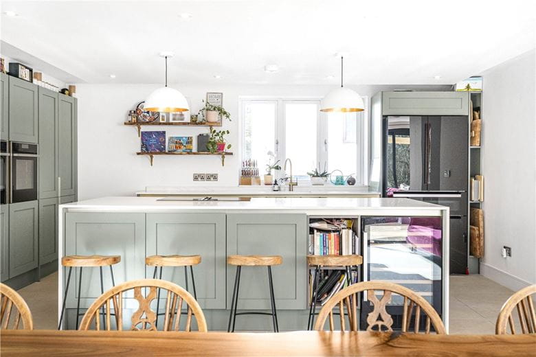 5 bedroom house, Middle Street, Islip OX5 - Sold