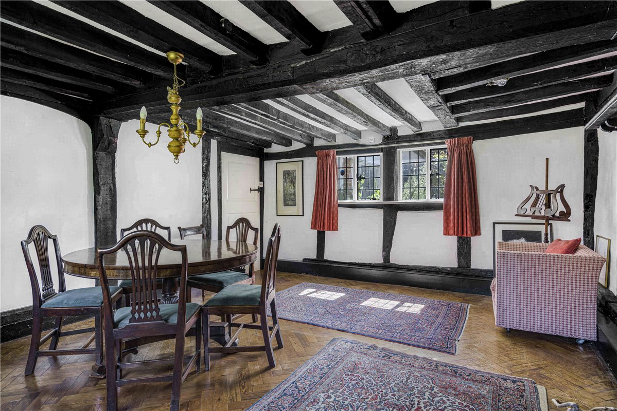 4 bedroom cottage, High Street, Long Wittenham OX14 - Available