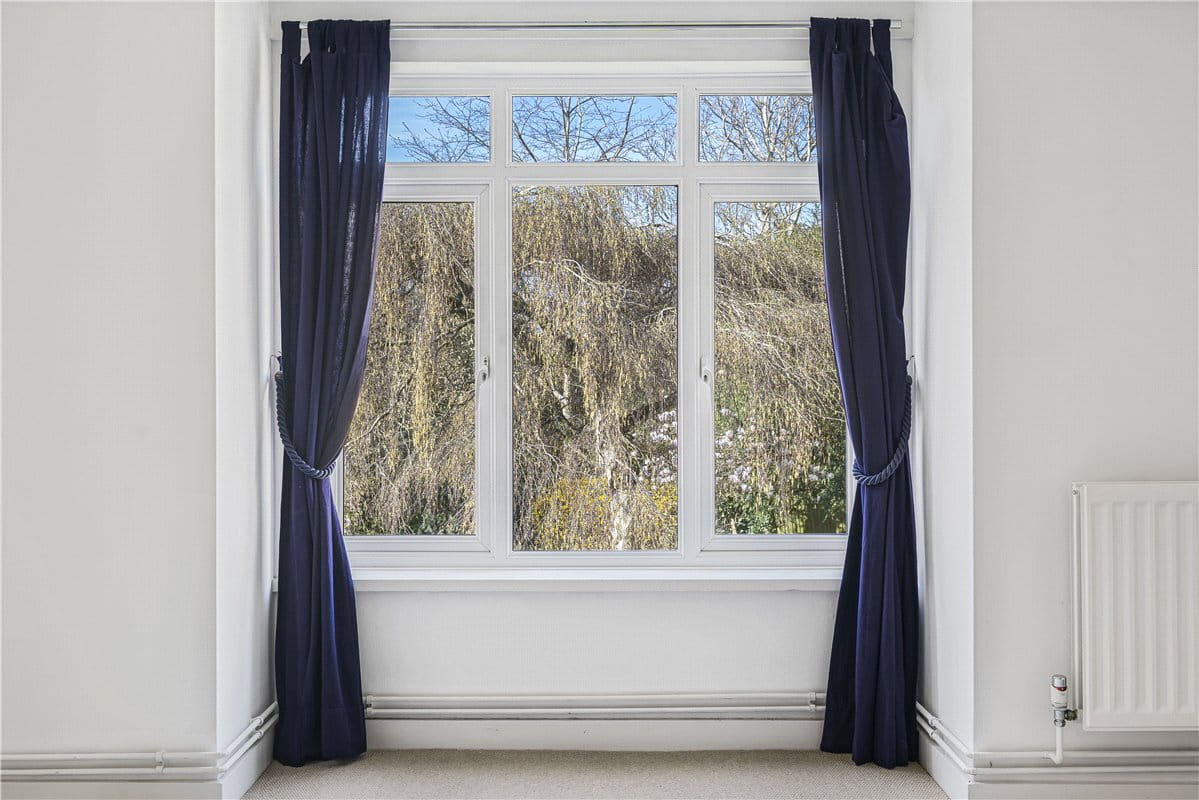 2 bedroom flat, Banbury Road, Oxford OX2 - Sold STC