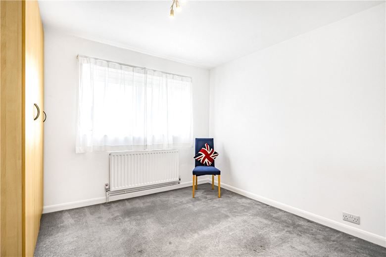 2 bedroom flat, Cunliffe Close, Oxford OX2 - Sold STC