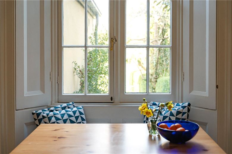 5 bedroom house, Station Yard, Steventon OX13 - Available