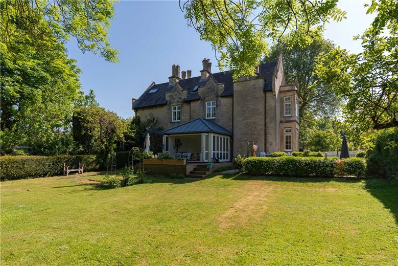 5 bedroom house, Station Yard, Steventon OX13 - Available