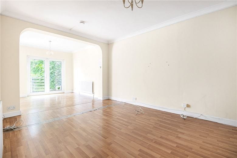 3 bedroom bungalow, Islip Gardens, Northolt UB5 - Sold STC