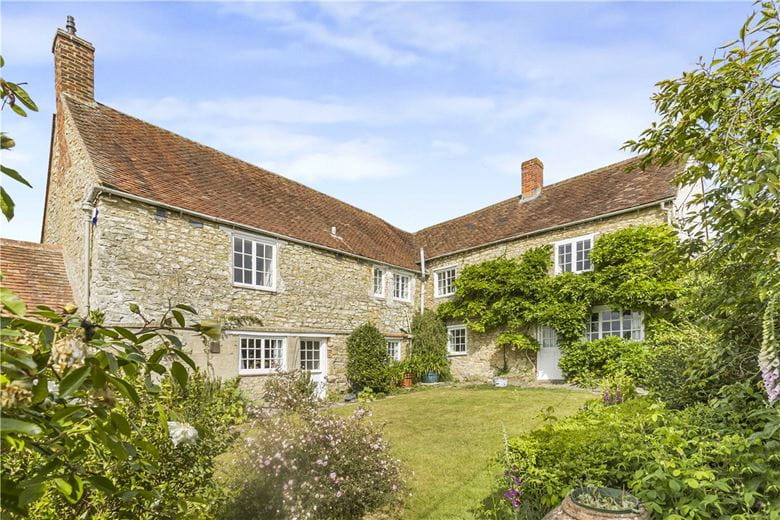 4 bedroom house, The Green, Great Milton OX44 - Available