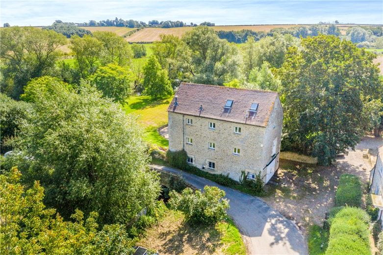 4 bedroom house, Cuddesdon, Oxford OX44 - Available