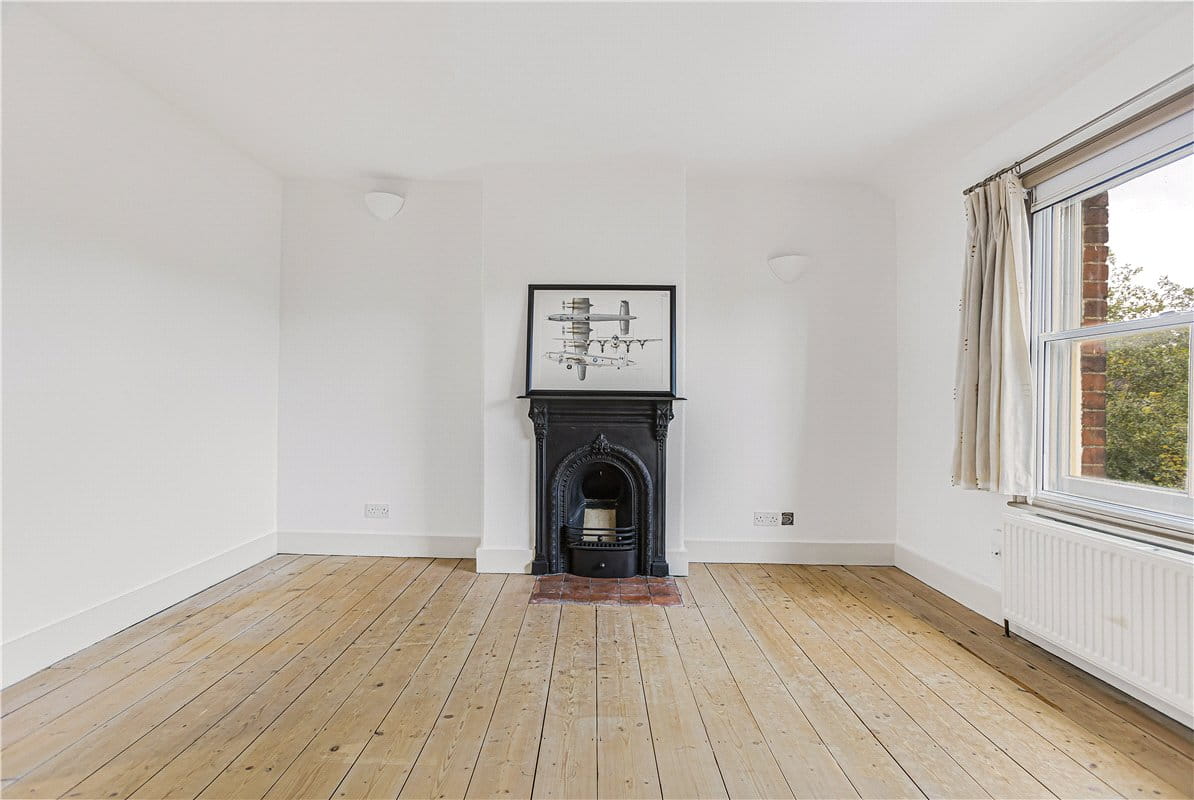 3 bedroom house, Thames Street, Abingdon OX14 - Available