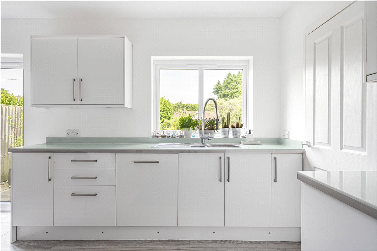 4 bedroom house, Radley Road, Abingdon OX14 - Sold