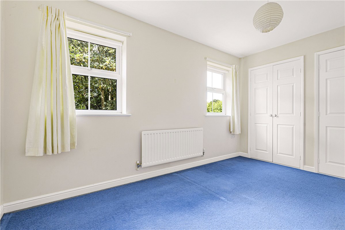 4 bedroom house, Terrett Avenue, Headington OX3 - Available