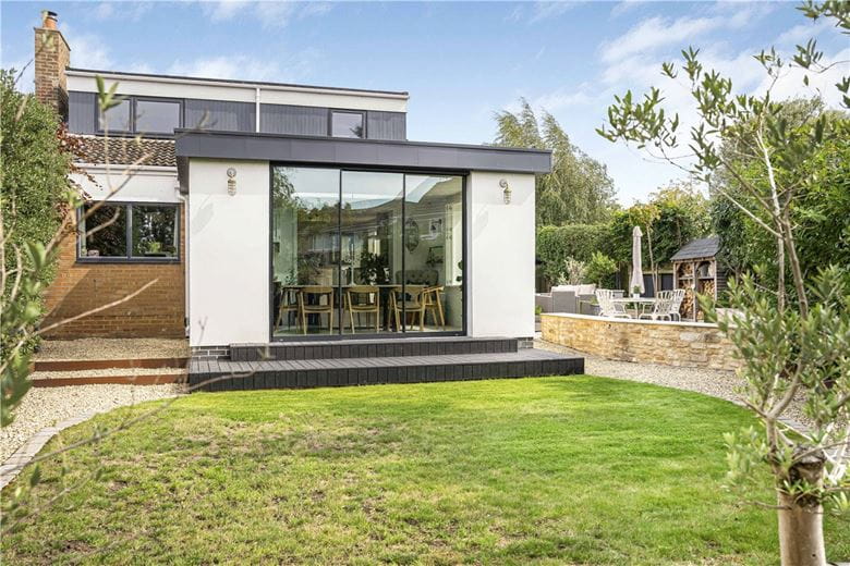 4 bedroom house, Clover Close, Cumnor Hill OX2 - Available