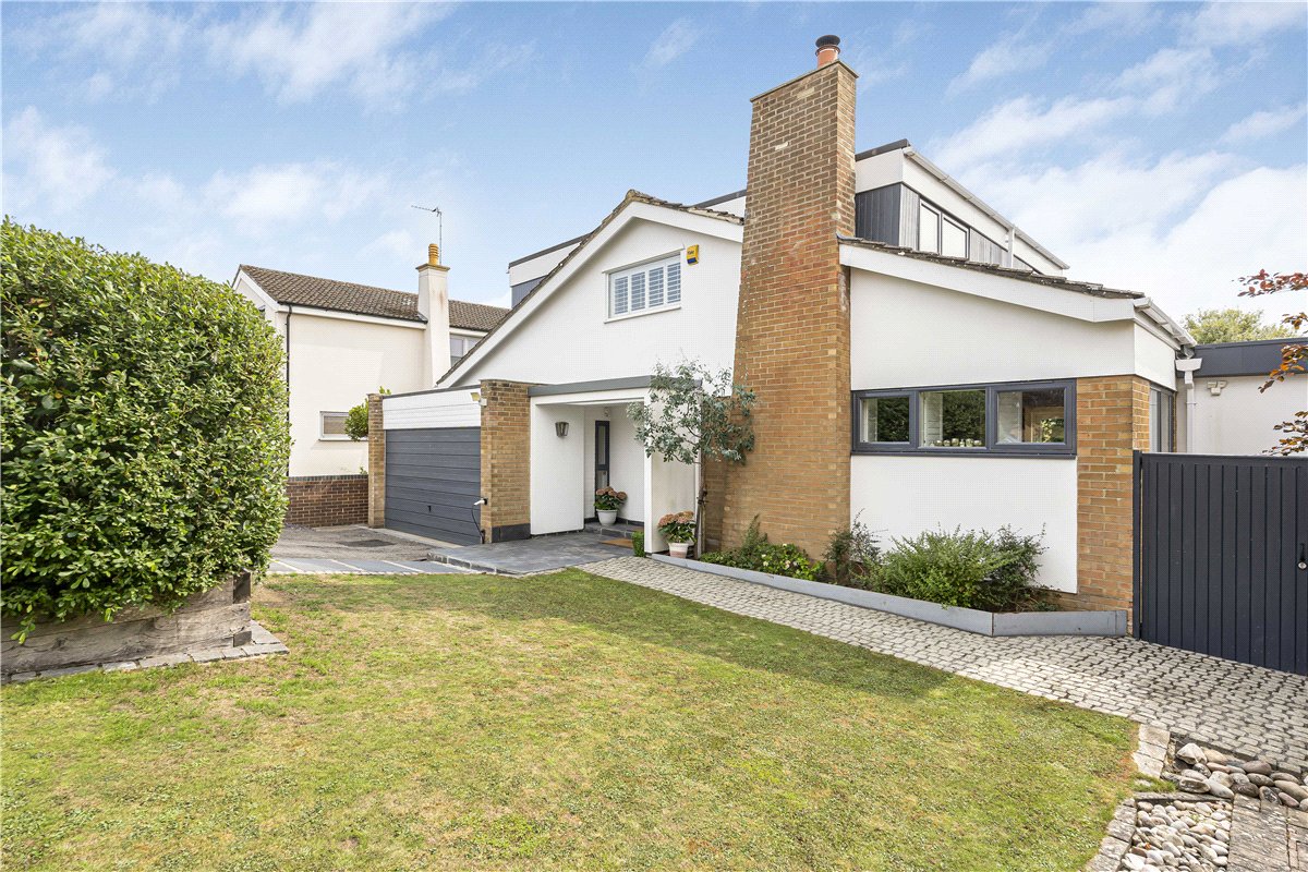 4 bedroom house, Clover Close, Cumnor Hill OX2 - Available