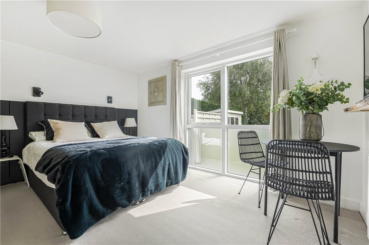 4 bedroom house, Clover Close, Cumnor Hill OX2 - Available