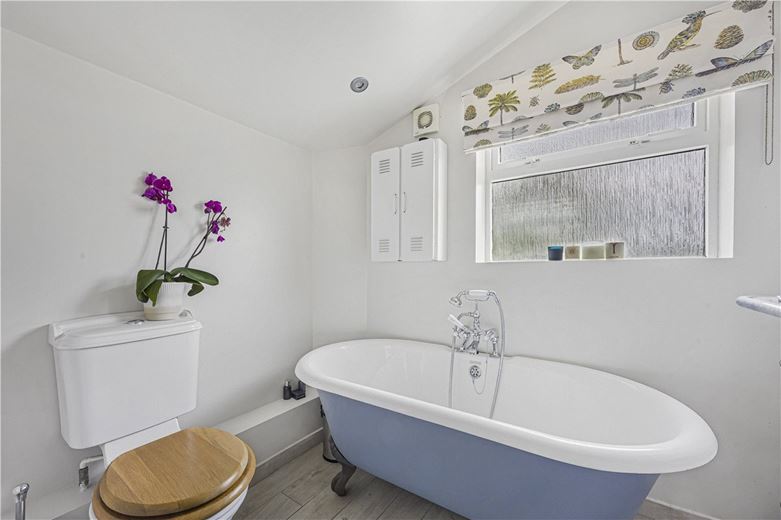 2 bedroom house, Howard Street, Oxford OX4 - Available