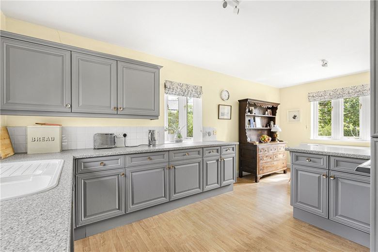 5 bedroom house, Eaton Road, Appleton OX13 - Sold STC