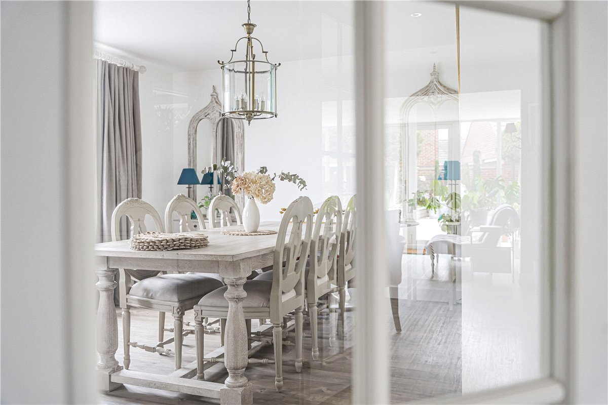 5 bedroom house, Joyce Way, Steventon OX13 - Available