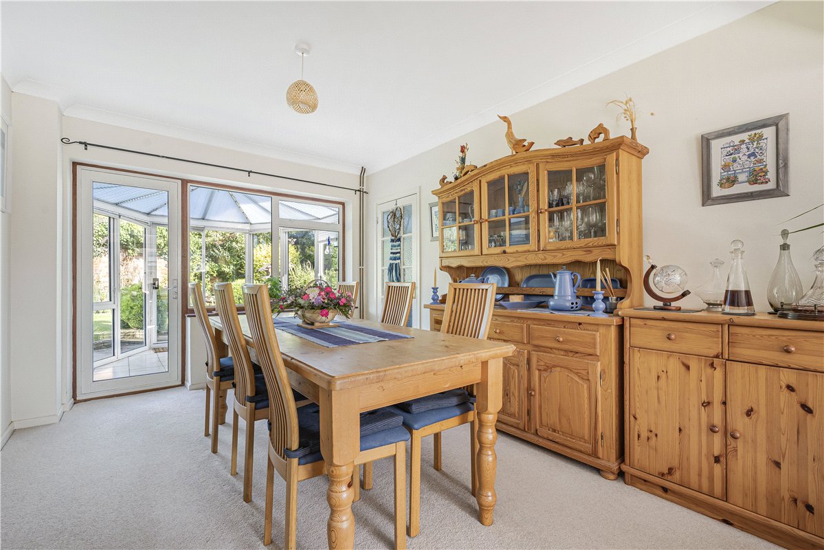 4 bedroom house, Bellamy Close, Southmoor OX13 - Available