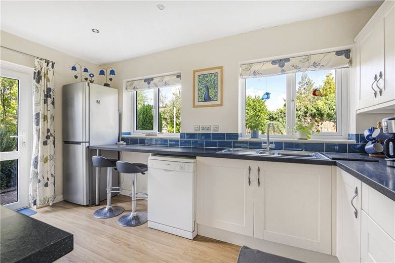 4 bedroom house, Bellamy Close, Southmoor OX13 - Available