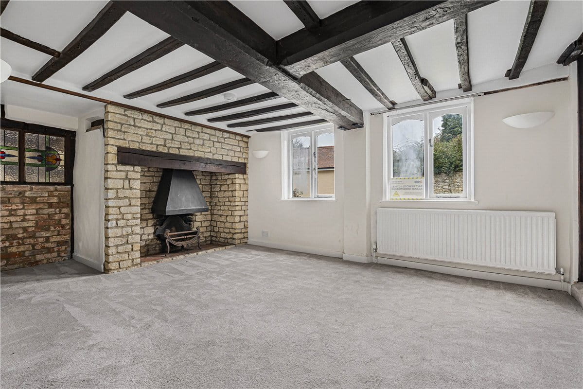 5 bedroom cottage, Valley Road, Finmere MK18 - Available