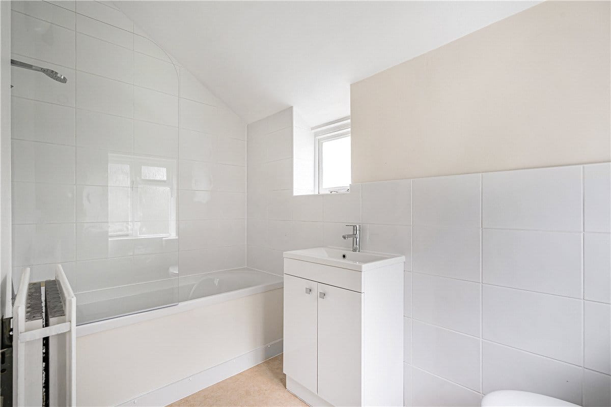 5 bedroom cottage, Valley Road, Finmere MK18 - Available