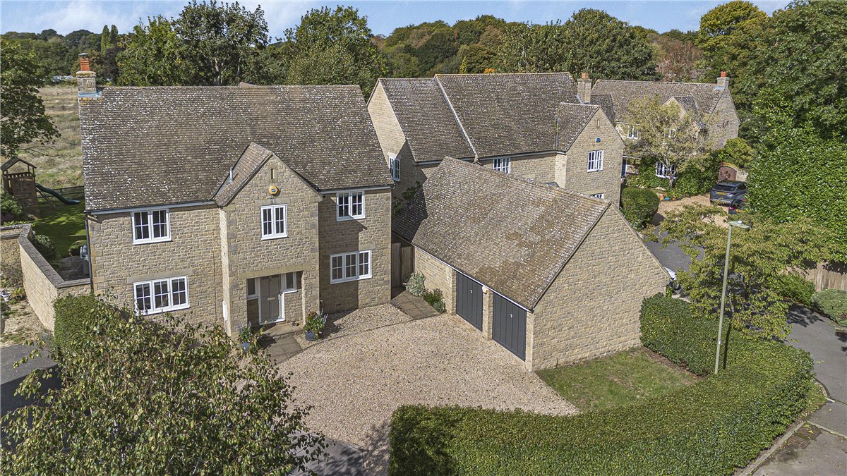 6 bedroom house, Bolsover Close, Long Hanborough OX29 - Sold STC