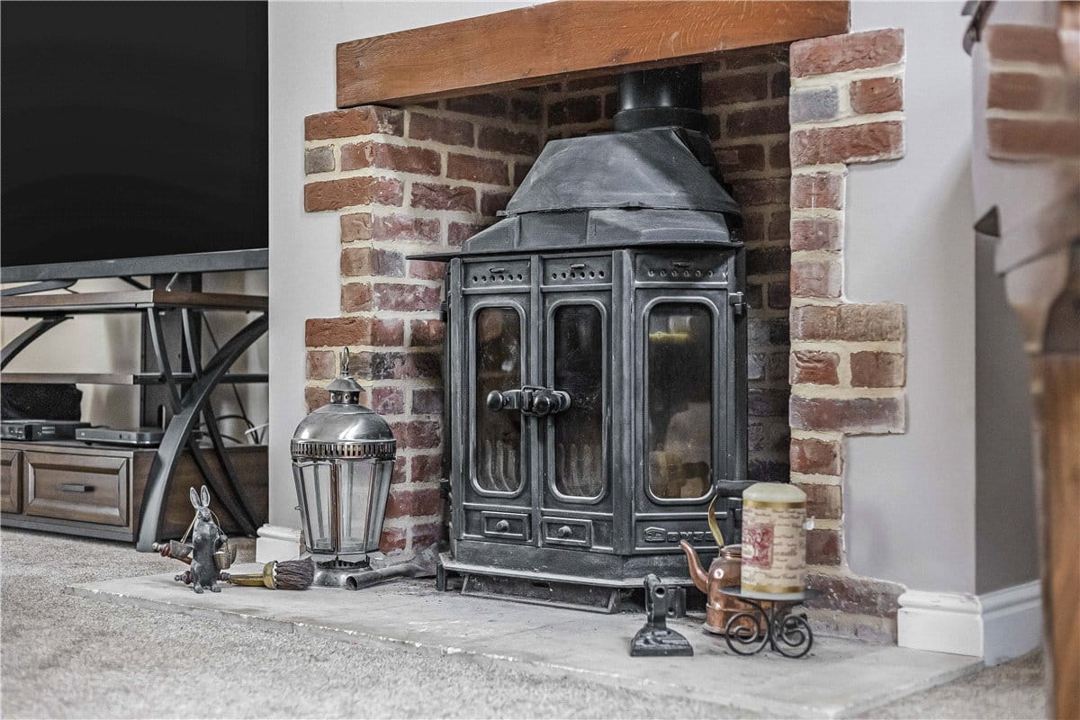 4 bedroom , Bayswater Farm Road, Headington OX3 - Available