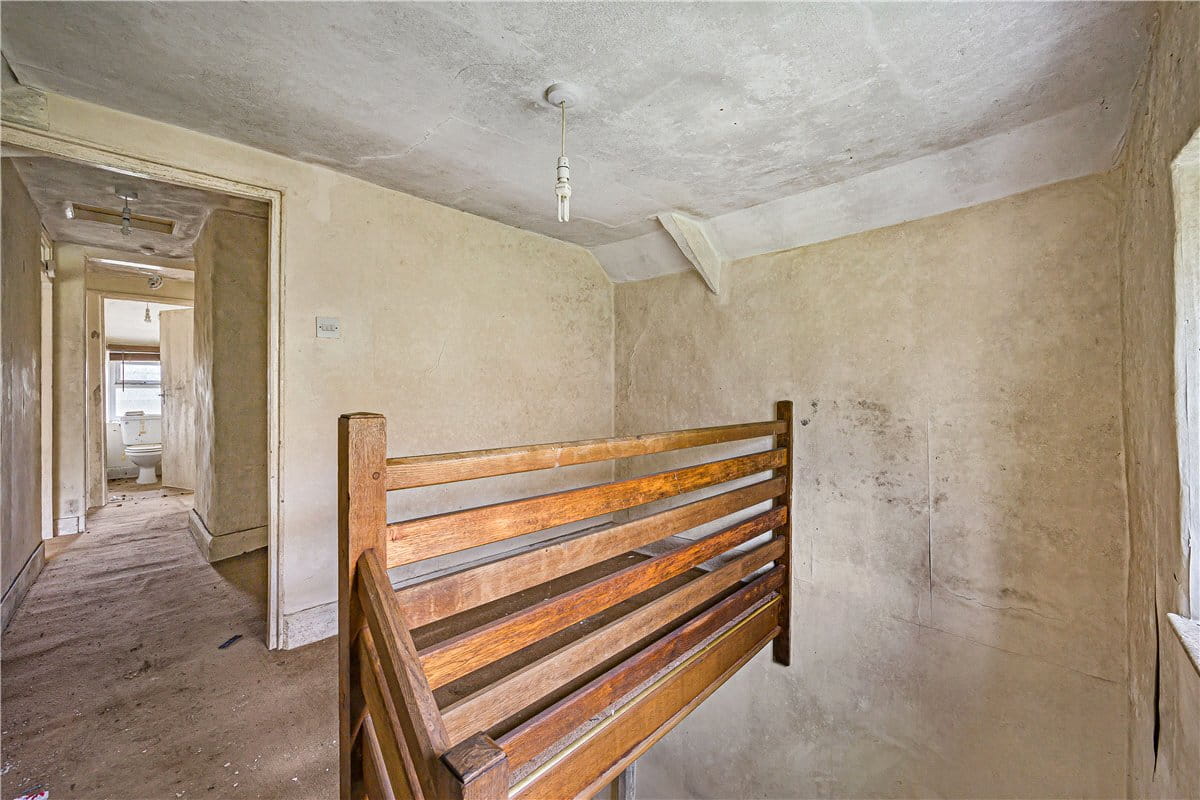 4 bedroom cottage, Queen Camel, Yeovil BA22 - Available