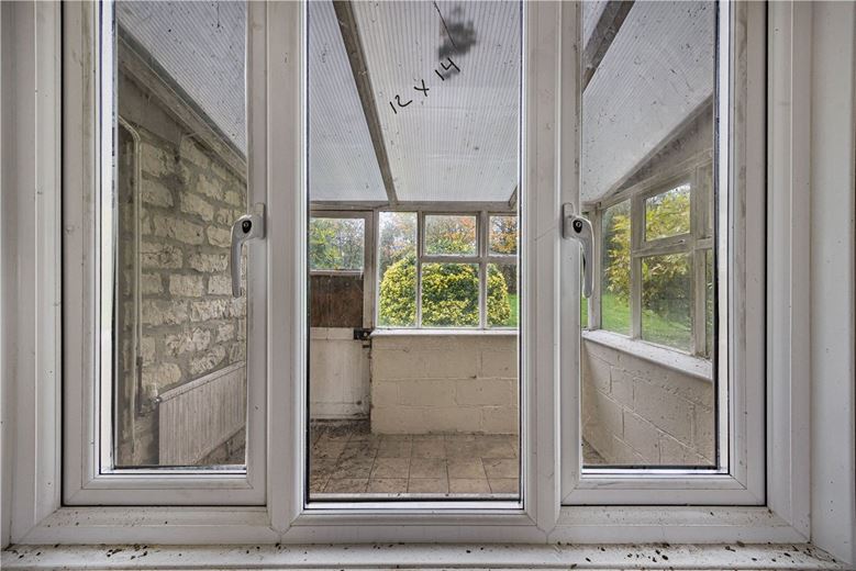 4 bedroom cottage, Queen Camel, Yeovil BA22 - Available