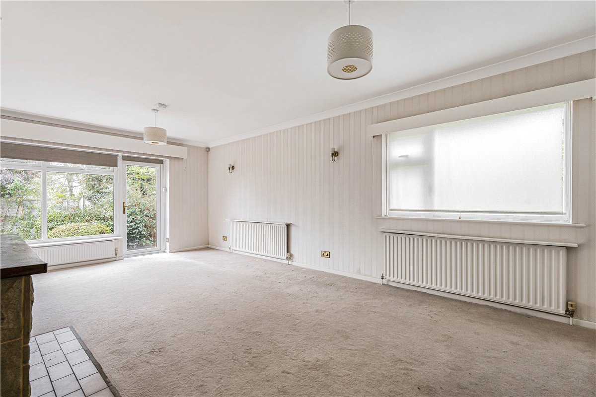 3 bedroom bungalow, Darnford Lane, Lichfield WS14 - Available