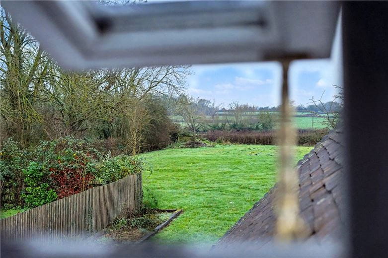 4 bedroom cottage, Lower Hartwell, Aylesbury HP17 - Available