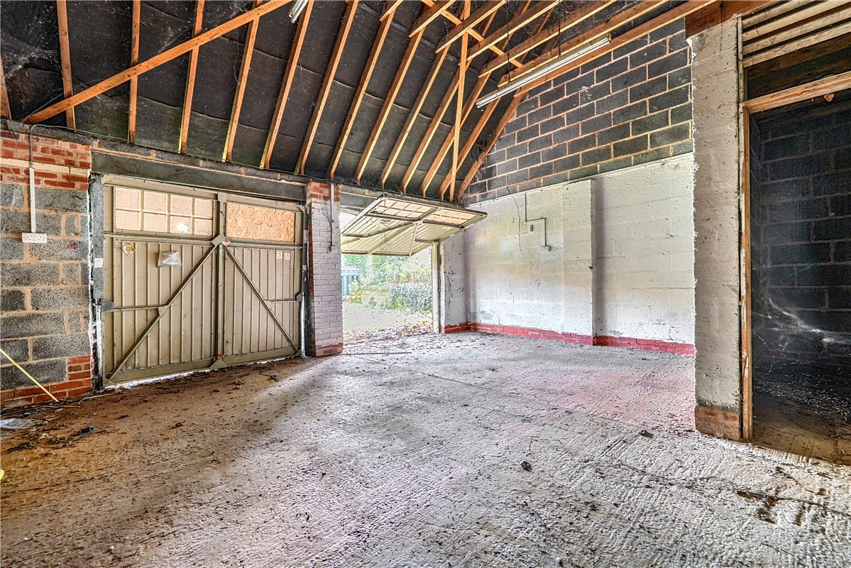 3 bedroom cottage, Bannister Lane, Skelbrooke DN6 - Available