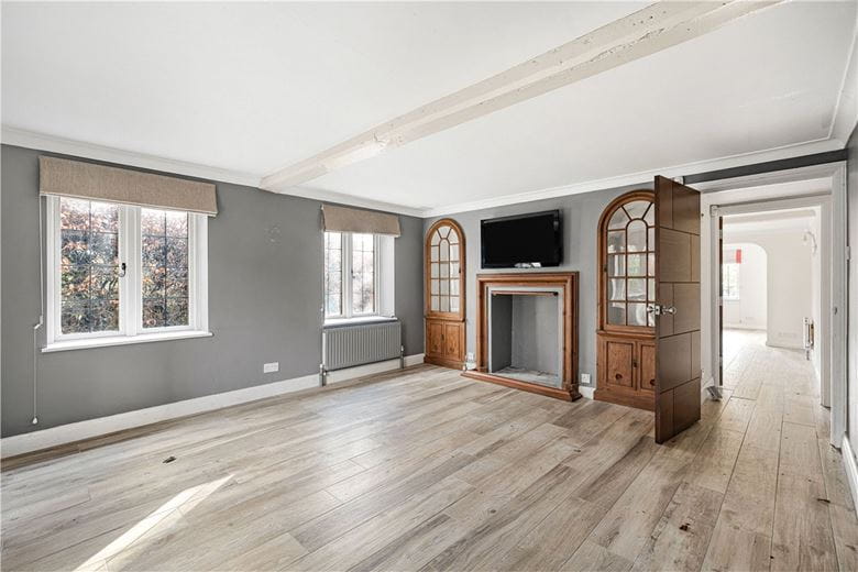 5 bedroom house, Tortington, Arundel BN18 - Available