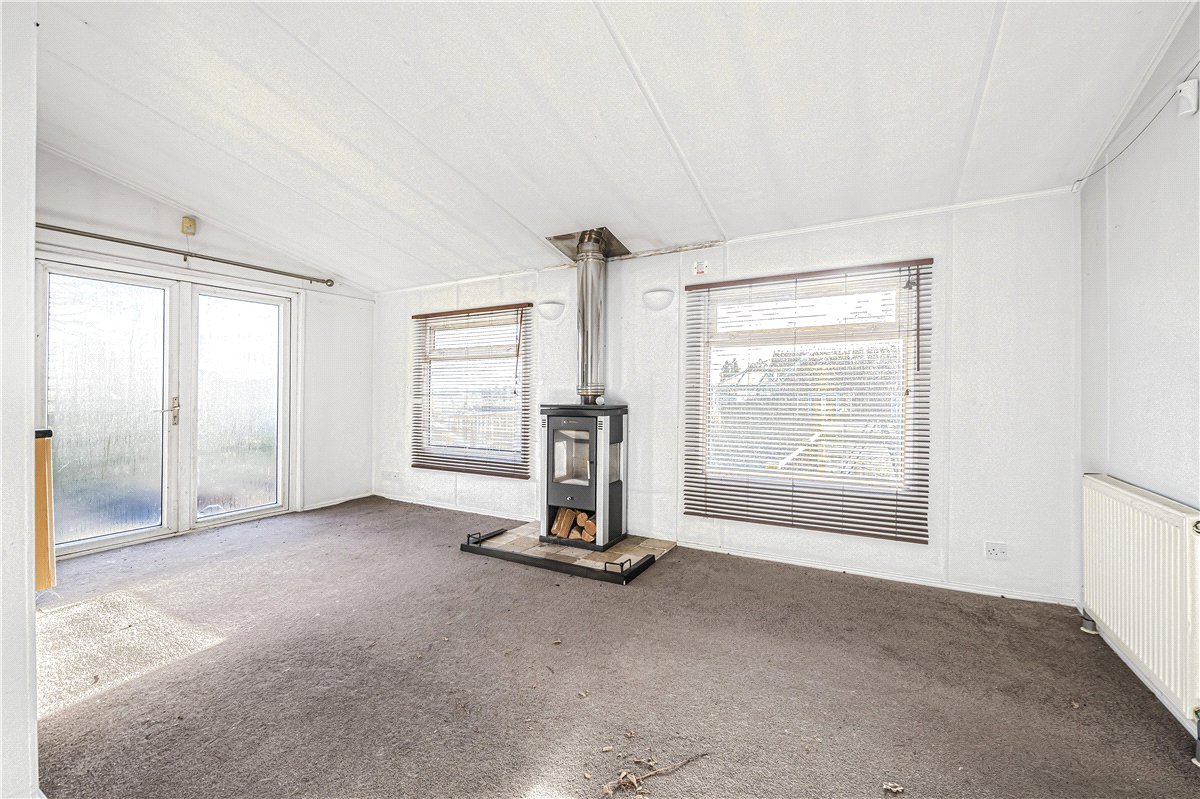 4 bedroom house, Yapton Lane, Walberton BN18 - Available