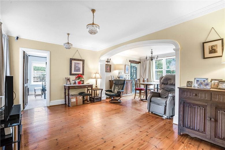 6 bedroom , Eynsham Road, Botley OX2 - Available