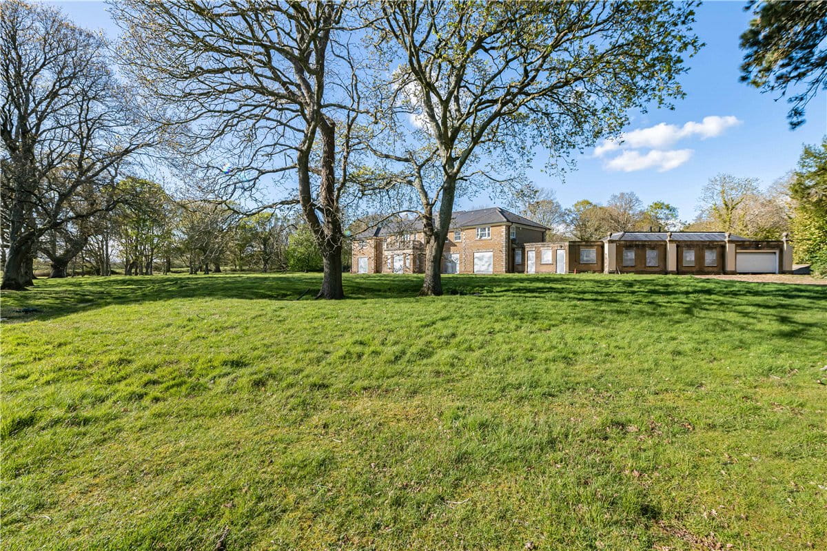 5 bedroom house, Binsted, Arundel BN18 - Available