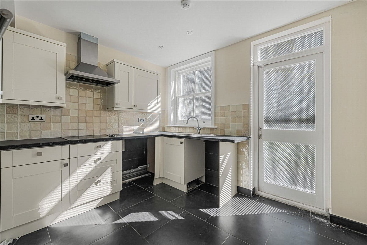 5 bedroom house, Binsted, Arundel BN18 - Available