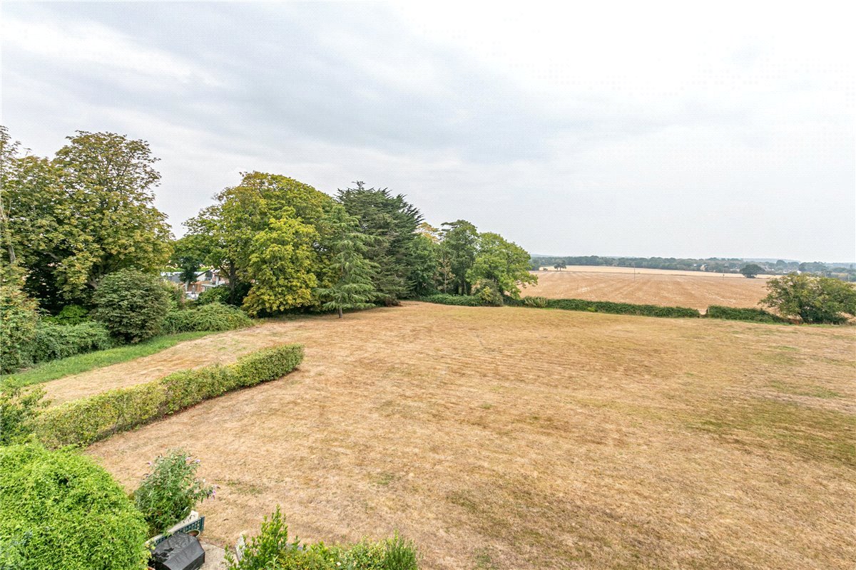 3 bedroom house, Arundel Wing, Tortington Manor BN18 - Available