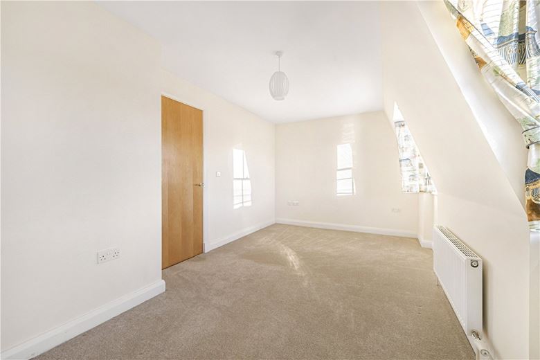 3 bedroom house, Tortington Manor, Ford Road BN18 - Available