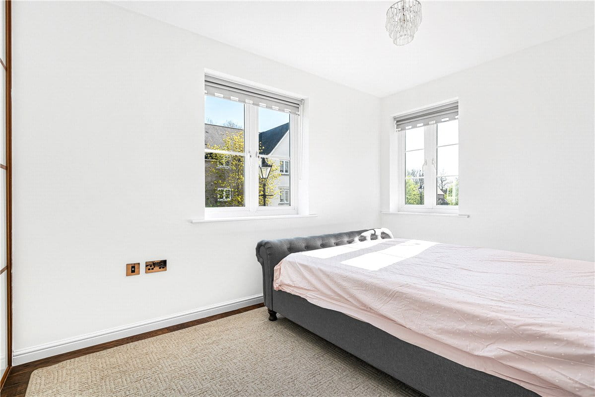 2 bedroom flat, Clear Water Place, Oxford OX2 - Available