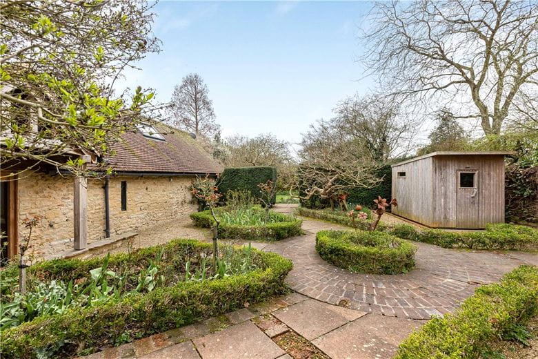 5 bedroom , Back Way, Great Haseley OX44 - Available