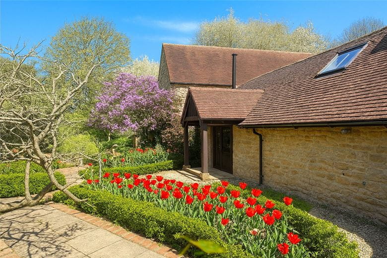 5 bedroom , Back Way, Great Haseley OX44 - Available