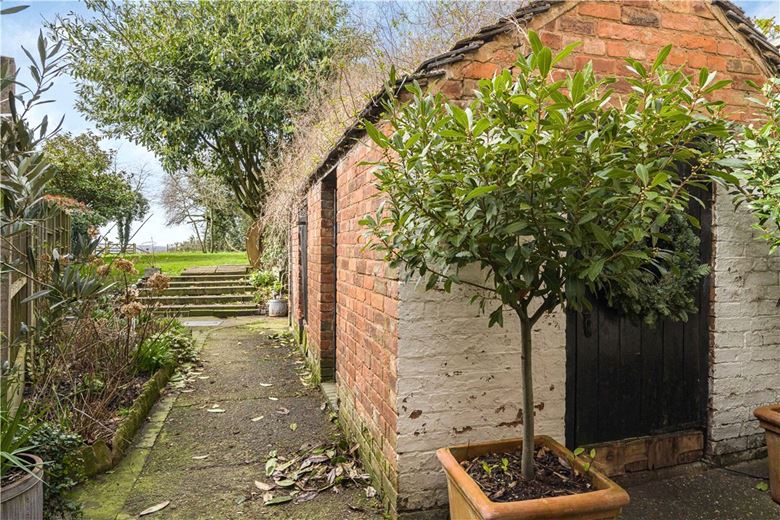 2 bedroom cottage, Main Street, Sutton Cheney CV13 - Available