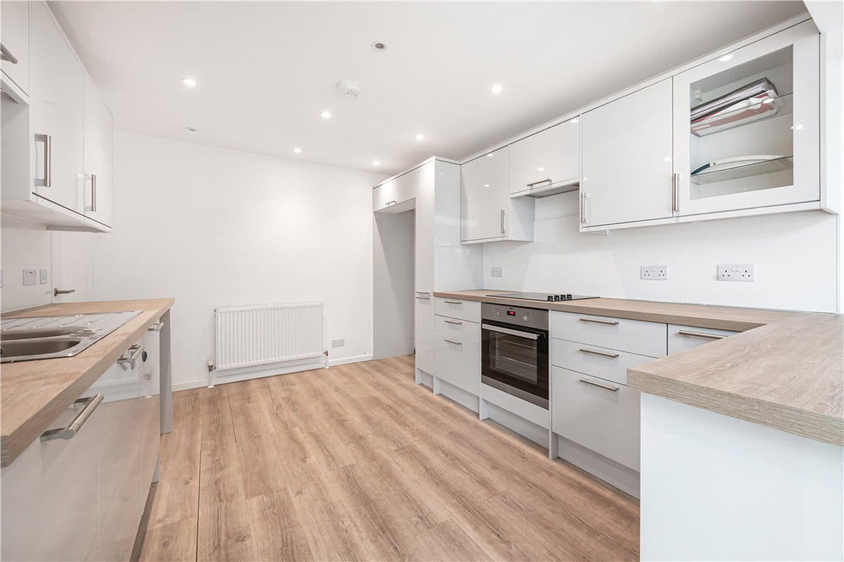 3 bedroom bungalow, Yapton Lane, Walberton BN18 - Available