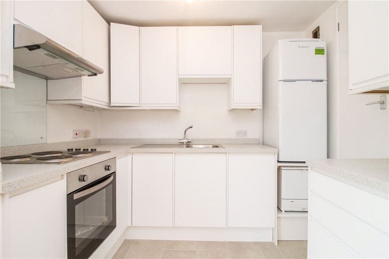 2 bedroom flat, Butler Close, Oxford OX2 - Let Agreed