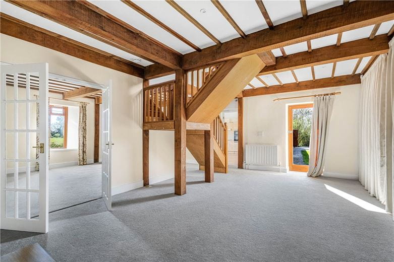 3 bedroom house, Lower Farm, Denton OX44 - Let Agreed