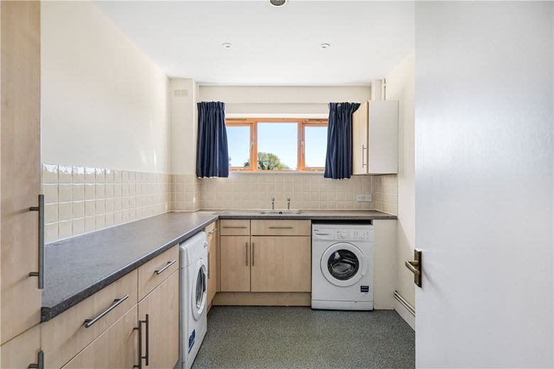 3 bedroom house, Lower Farm, Denton OX44 - Let Agreed