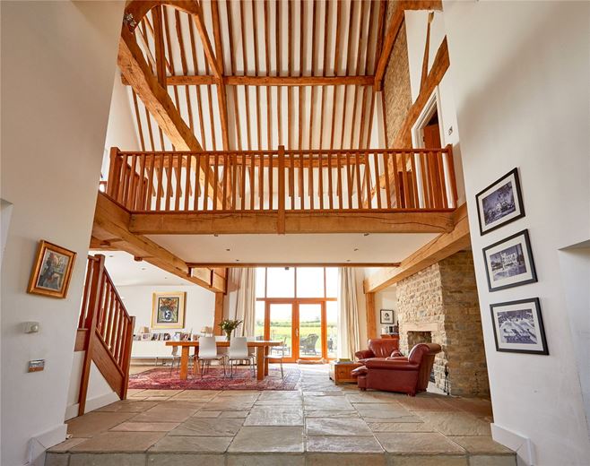 5 bedroom house, Noke Place, Noke OX3 - Available